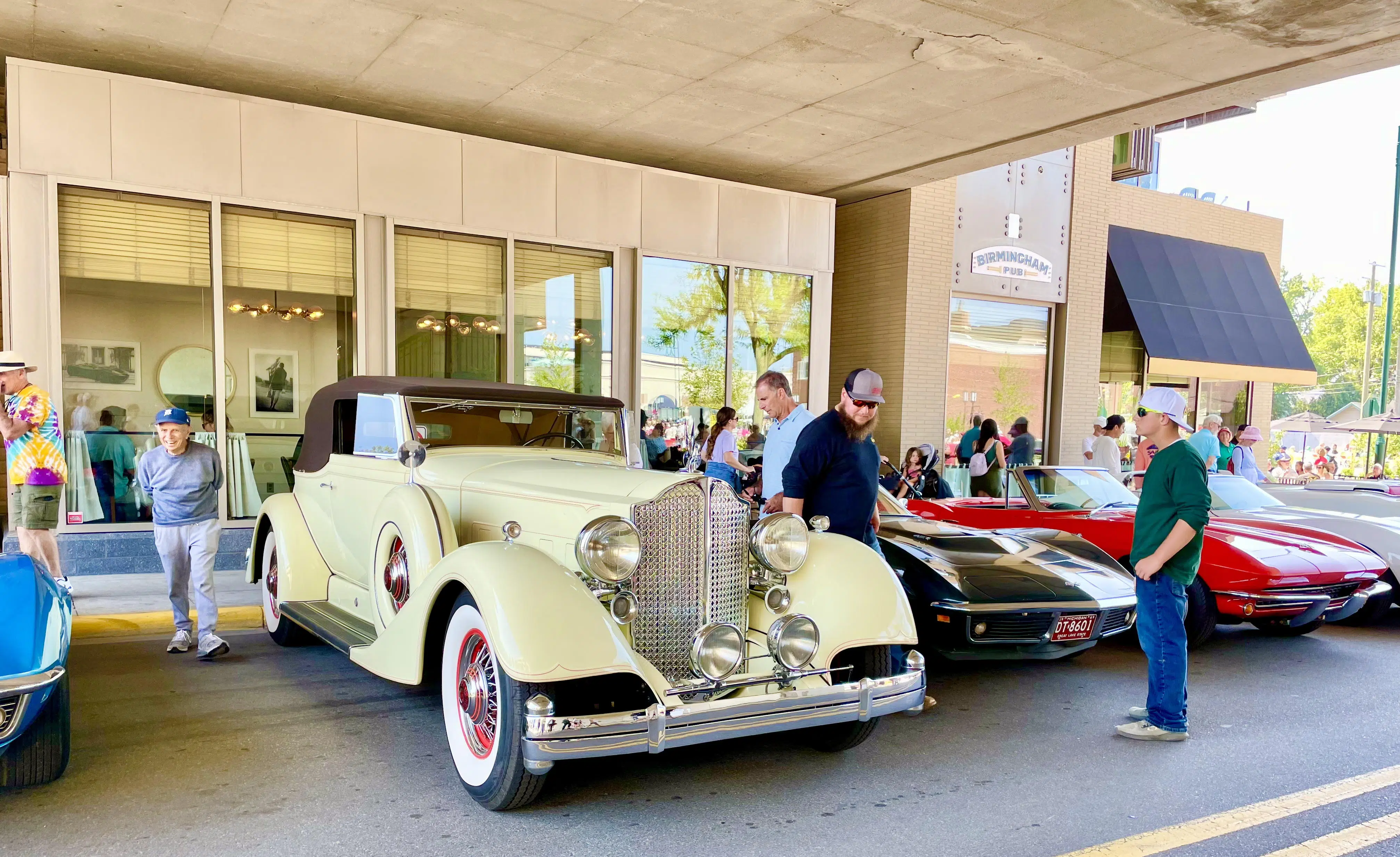 1934 Packard Twelve 1107 Convertible Victoria by Dietrich in Cream